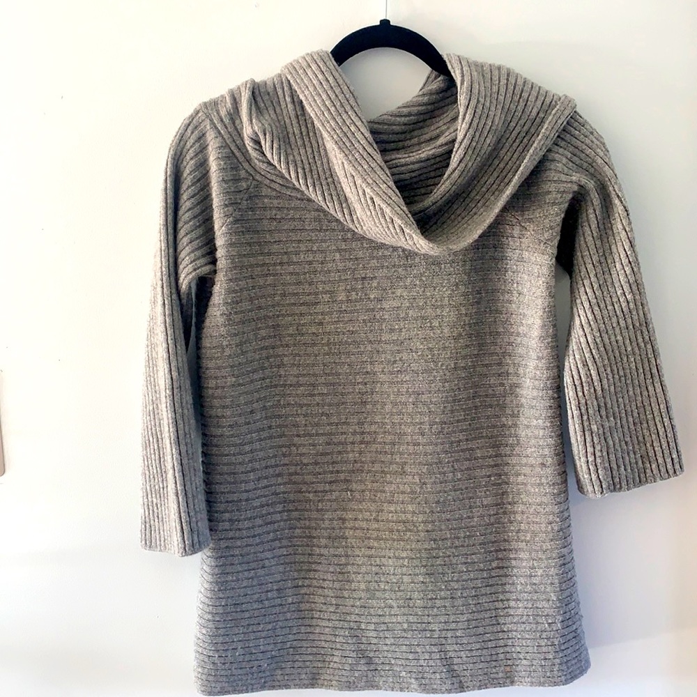 Lou and grey comfy turtleneck